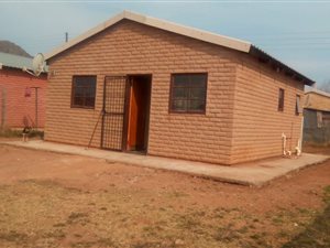 2 Bed House in Ezibeleni
