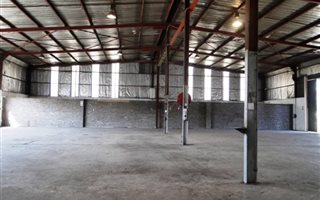 2000 m² Commercial space in Klarinet