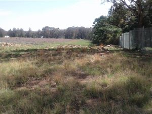 4.5 ha Land available in Valley Settlements AH