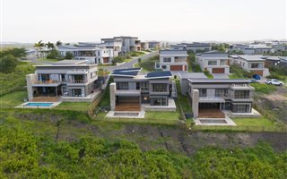 4 Bedroom House in Palm Lakes Estate