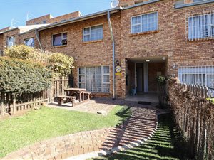 3 Bed Duplex in Edenvale