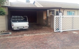 2 Bedroom Simplex in Allens Nek