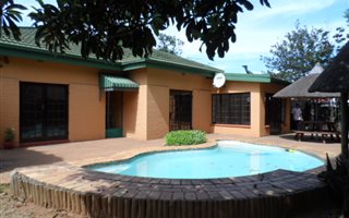 3 Bedroom House in Airfield
