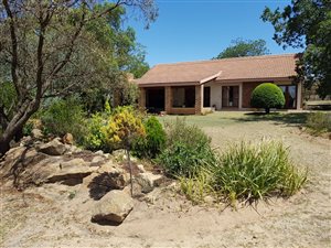 2 Bed House in Farmall