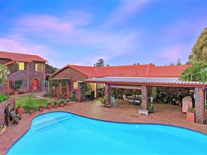 5 Bed House in Kloofendal