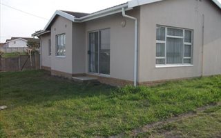 3 Bedroom House in Park Rynie