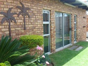 3 Bed House in Lindbergh Park