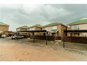 2 Bed Townhouse in Brentwood