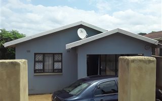 2 Bedroom House in Newlands West