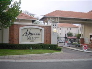 1 Bed Apartment in Paulshof