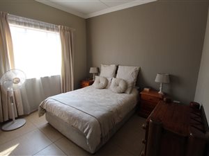 2 Bed Apartment in Moregloed