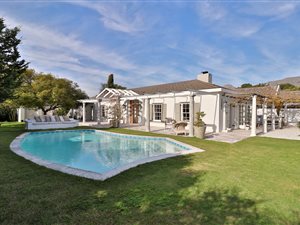 3 Bed House in Tokai