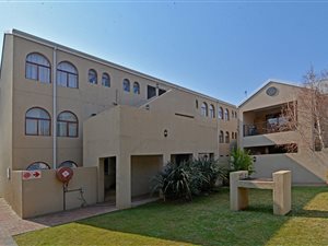 3 Bed Apartment in Heidelberg Central