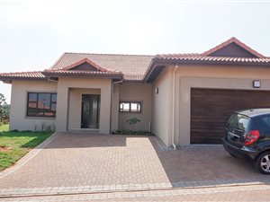 3 Bed Townhouse in Izinga Ridge