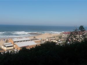 2 Bed Apartment in Amanzimtoti