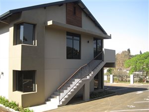 110 m² Office Space in Kloof