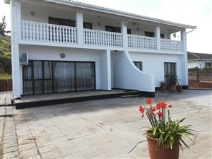 5 Bed House in Desainagar