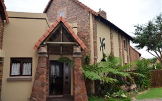 3 Bedroom Cluster in Glen Marais