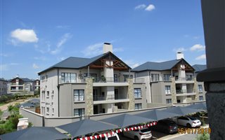 3 Bedroom Apartment in Waterfall Estate