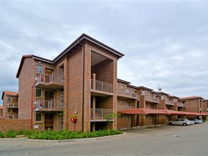 2 Bed Apartment in Edenvale