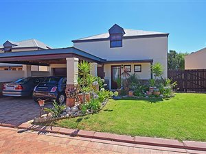 3 Bed House in Atlantic Beach Golf Estate