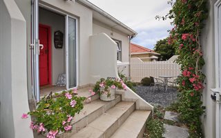 4 Bedroom House in University Estate