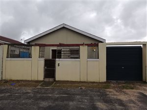 2 Bed House in Weltevreden Valley