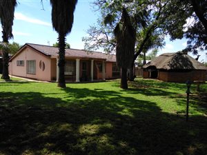 3 Bedroom House in Claremont