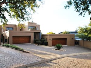 4 Bed House in Featherbrooke Estate