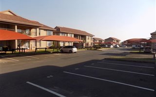 2 Bedroom Townhouse in Brentwood