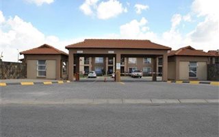 2 Bedroom Townhouse in Van Dyk Park