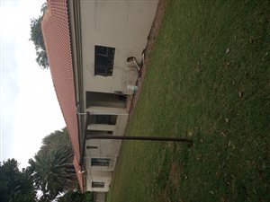 5 Bed House in Parkhill Gardens