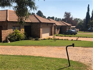 3 Bed Duplex in Rynfield