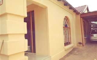 3 Bedroom House in Nellmapius