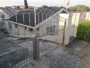 3 Bed House in Grove End
