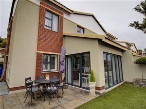 3 Bed Townhouse in Equestria