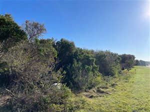 903 m² Land available in Boknesstrand