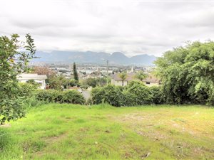 1181 m² Land available in Paarl
