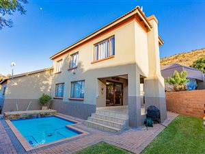 3 Bed House in Ninapark