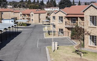 2 Bedroom Apartment in Honey Park