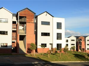 2 Bed Apartment in Blue Hills