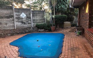 2.5 Bedroom Townhouse in Amanzimtoti