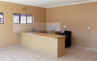2 Bedroom Townhouse in Lydenburg