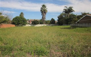 1000 m² Land available in Loerie Park
