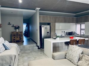 2 Bed Townhouse in Menlo Park