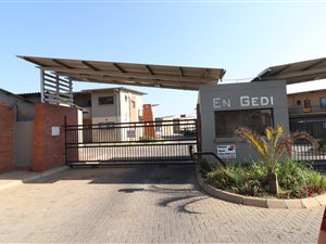 1 Bed Apartment in Rynfield