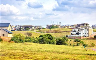 625 m² Land available in The Hills