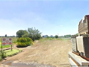 5.6 ha Land available in Vulcania