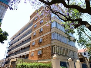 2239 m² Commercial space in Arcadia
