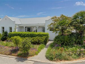 2 Bed House in Heldervue